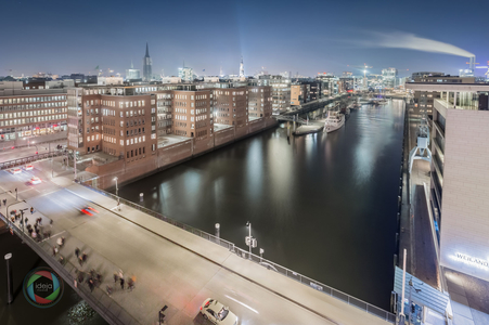 Hamburger Hafen HDR von der Elbphilharmonie aus fotografiert